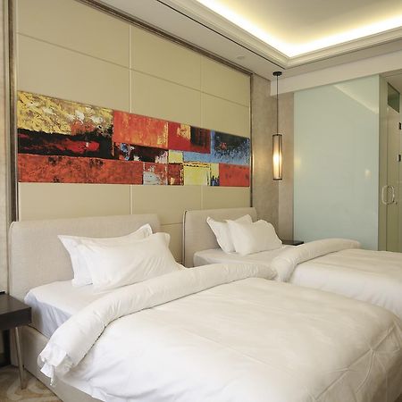 Crown Crystal Hotel Shanghai Exteriör bild