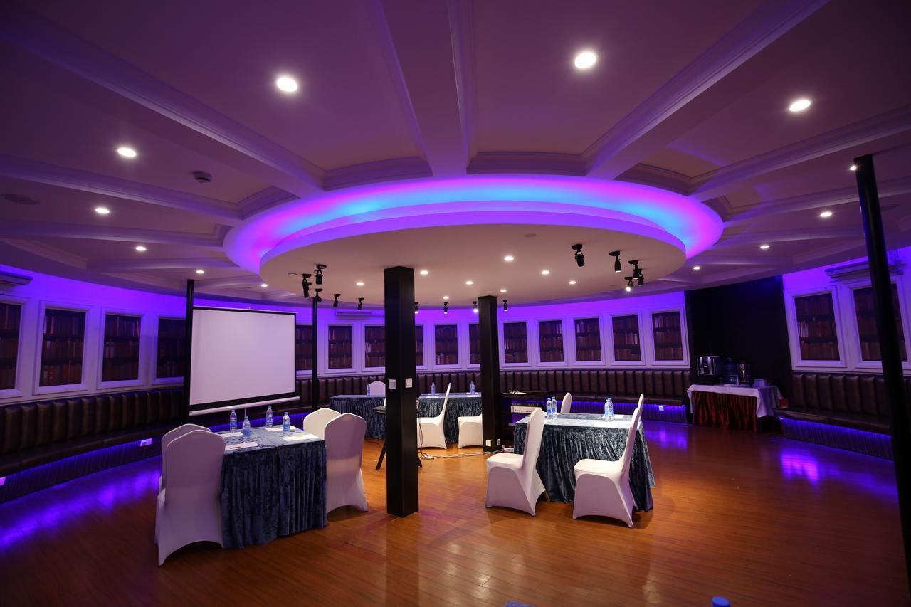 Crown Crystal Hotel Shanghai Exteriör bild