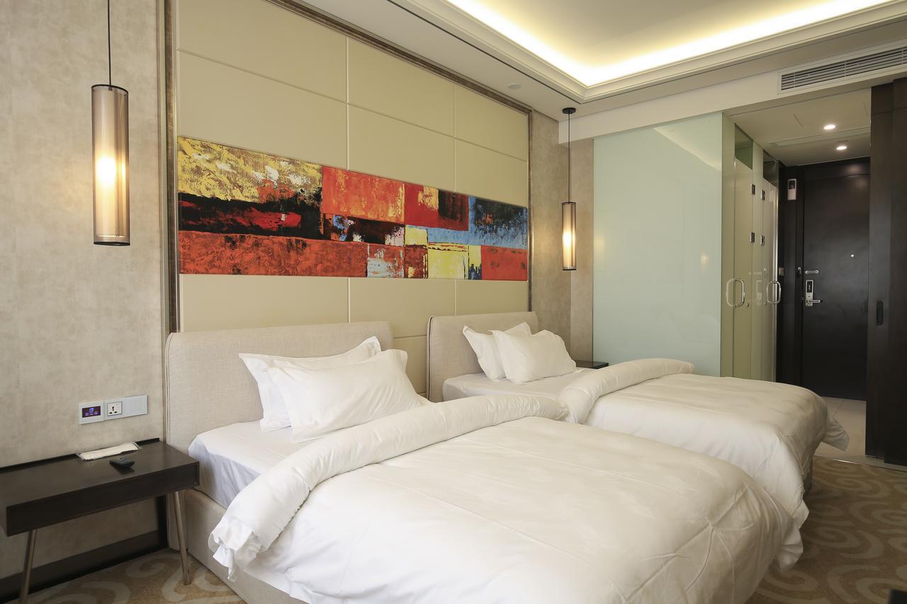 Crown Crystal Hotel Shanghai Exteriör bild